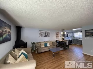 Photo #5: 250000926 Listing 