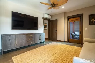 Photo #4: 250001042 Listing 