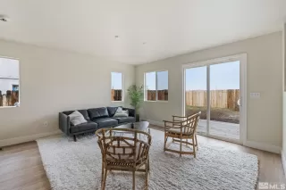 Photo #6: 250001100 Listing