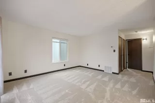 Photo #4: 250001458 Listing