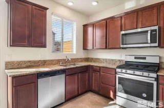 Photo #4: 250001517 Listing 