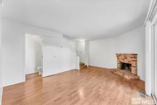 Photo #4: 250001735 Listing