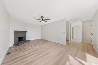 Photo #5: 250001787 Listing