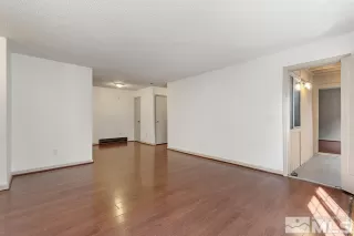 Photo #5: 250001800 Listing 