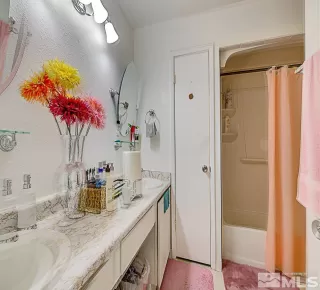 Photo #5: 250001808 Listing 