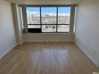 Photo #5: 250002056 Listing