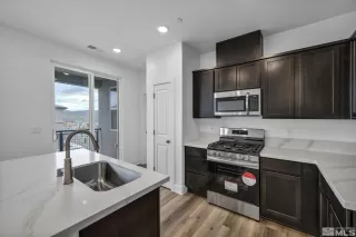 Photo #4: 250002059 Listing