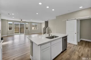 Photo #5: 250002061 Listing