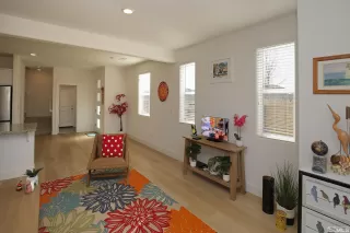 Photo #4: 250002435 Listing