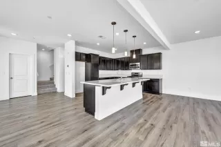 Photo #4: 250002479 Listing