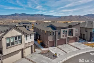 Photo #2: 250002516 Listing 