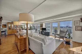 Photo #5: 250002518 Listing 