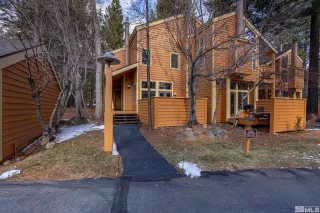 Photo #1: 250002521 Listing 