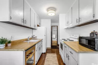 Photo #1: 250002892 Listing