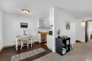 Photo #5: 250002892 Listing