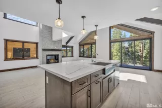 Photo #2: 250002954 Listing 