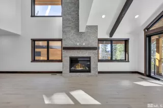 Photo #4: 250002954 Listing 