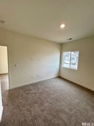 Photo #4: 250002999 Listing