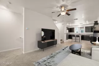 Photo #4: 250003098 Listing 