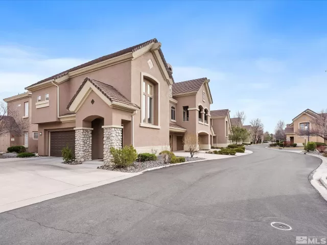 MLS: 250003182 Condo For Sale