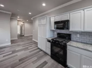 Photo #5: 250003312 Listing 