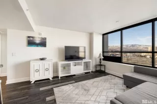 Photo #1: 250003363 Listing