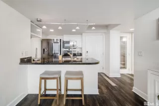 Photo #5: 250003363 Listing