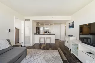 Photo #6: 250003363 Listing