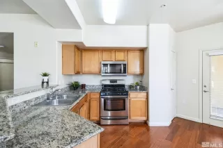 Photo #4: 250003406 Listing 