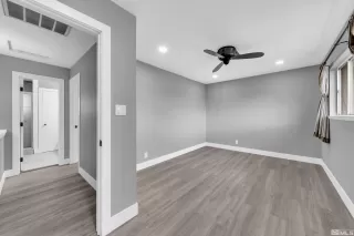 Photo #1: 250003408 Listing 