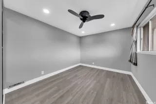 Photo #2: 250003408 Listing 