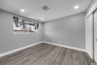 Photo #6: 250003408 Listing 