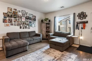 Photo #2: 250003492 Listing