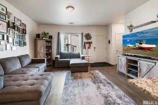 Photo #3: 250003492 Listing