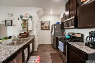 Photo #6: 250003492 Listing