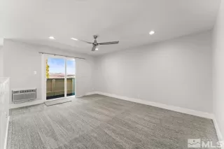 Photo #2: 250003519 Listing 