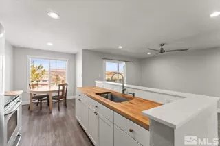 Photo #5: 250003519 Listing 