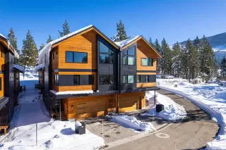 Photo #3: 250003617 Listing