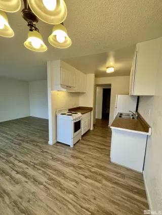 Photo #6: 250003632 Listing 