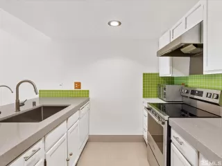 Photo #5: 250003714 Listing