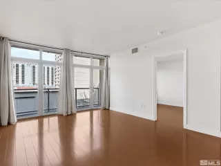 Photo #2: 250003755 Listing