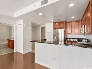 Photo #5: 250003755 Listing