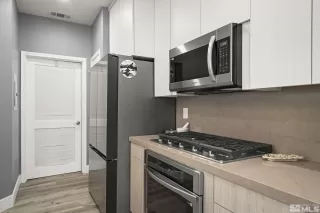 Photo #5: 250003812 Listing 