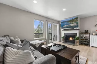 Photo #5: 250003921 Listing 