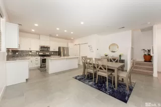 Photo #3: 250003955 Listing