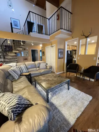 Photo #3: 250003962 Listing