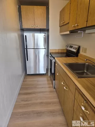 Photo #6: 250003995 Listing 