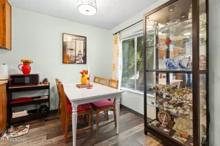 Photo #6: 250004007 Listing