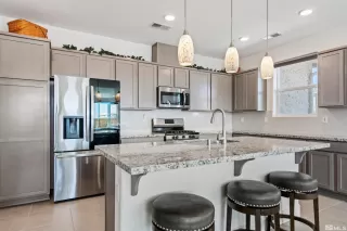 Photo #3: 250004035 Listing