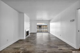 Photo #1: 250004155 Listing